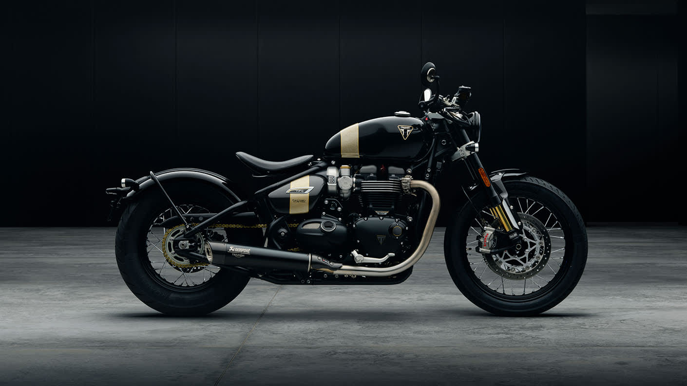 新型Bonneville Bobber TFC – 限定Triumph Factory Customモーター